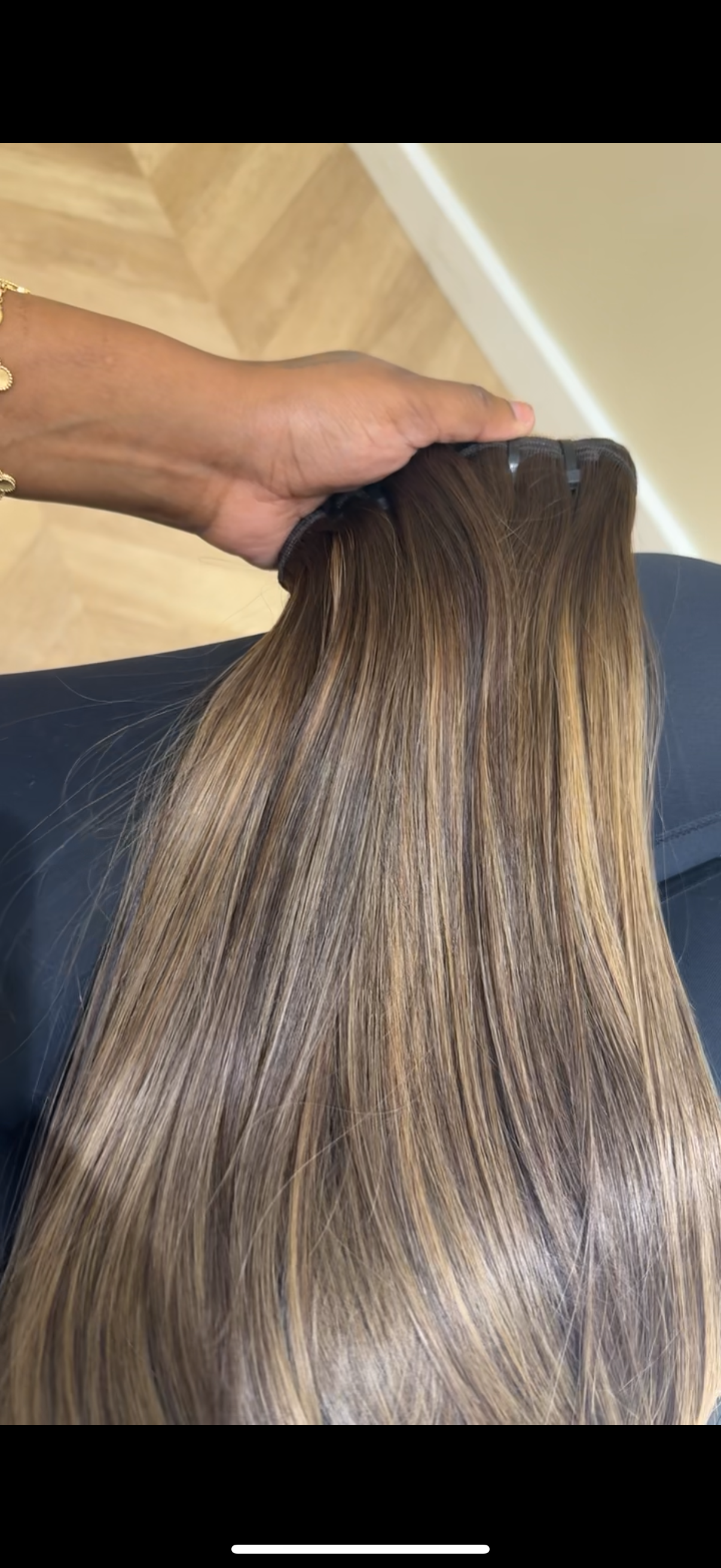 Pre-colored bundles